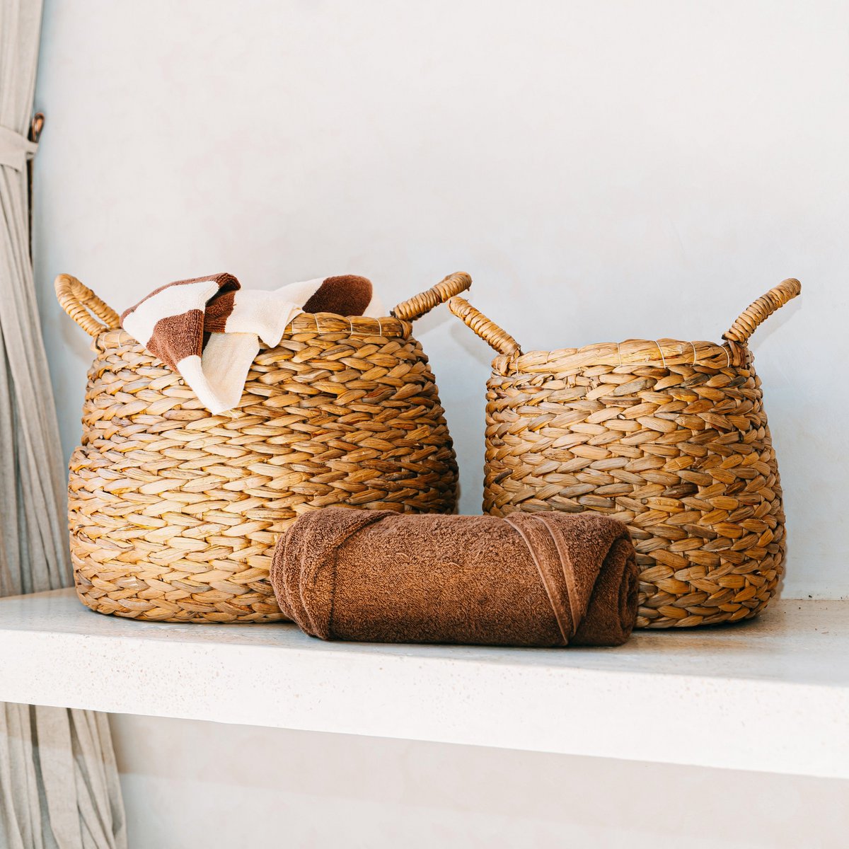 Ronde geweven wasmand - bolvormige boho -mand - natuurlijke plantenmand - grote waterhyacint opslagmand (2 maten) citra