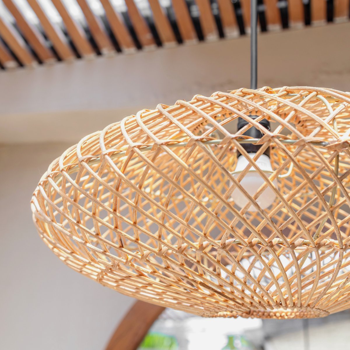 Rattan lampenkap-Boho hanglamp-Natuurlijke plafondlamp-schijfvormige lamp-plat handgeweven plafondlicht (Ø 40 cm) arana